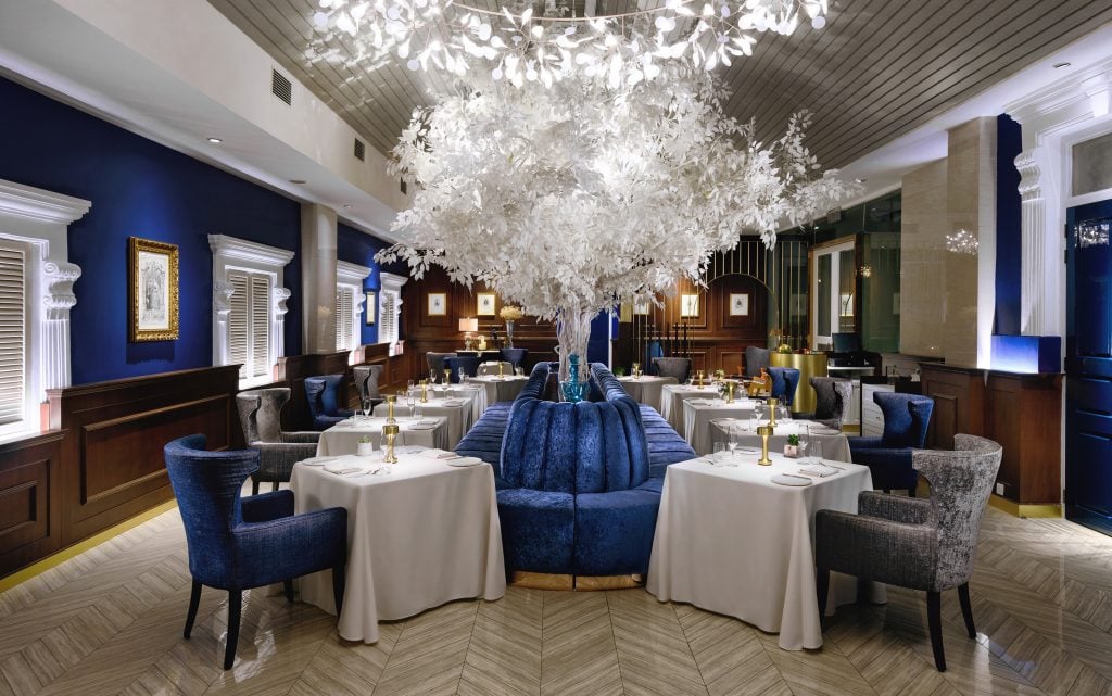 Macalister Mansion, restaurant blanc