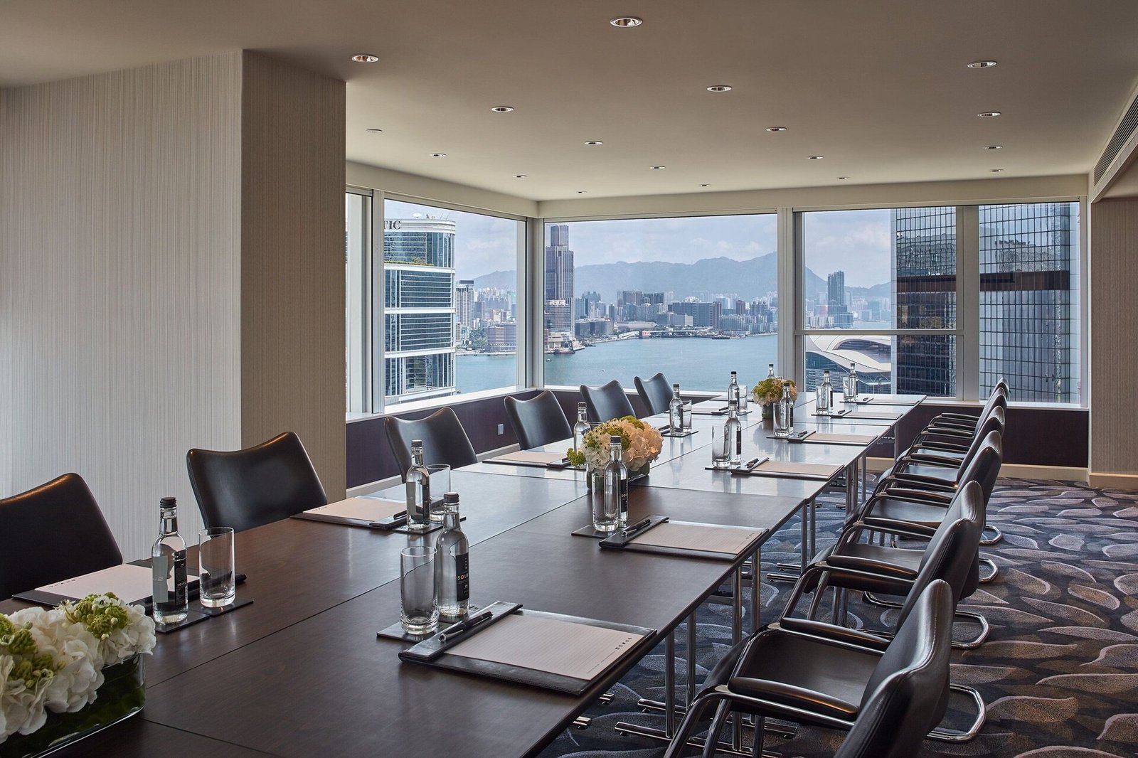 JW Marriott Hotel Hong Kong — rooms