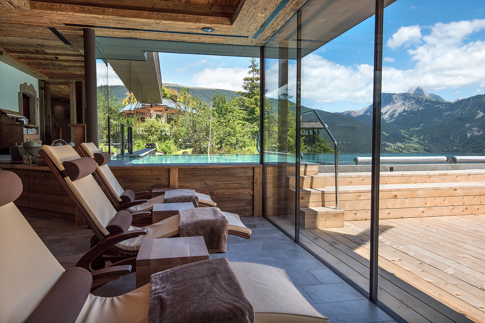 Charme Hotel Uhrerhof, the pool