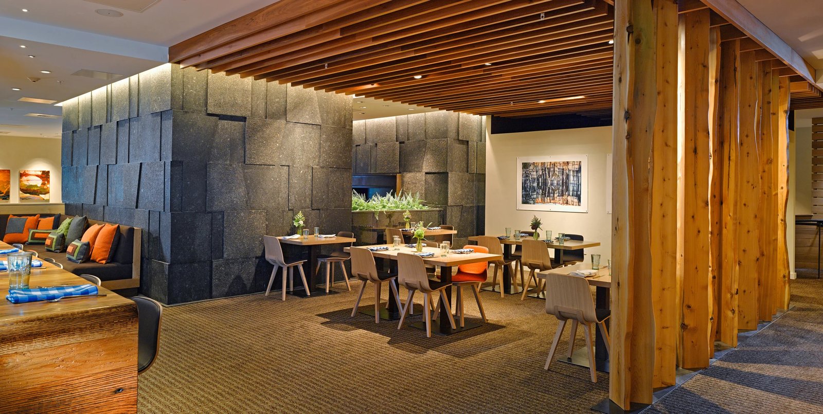 Hotel Vermont, juniper bar & restaurant
