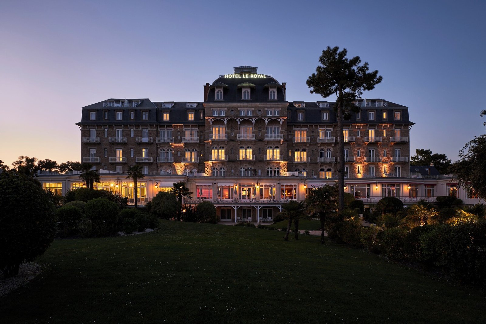 Hotel Barrière Le Royal La Baule, how it began