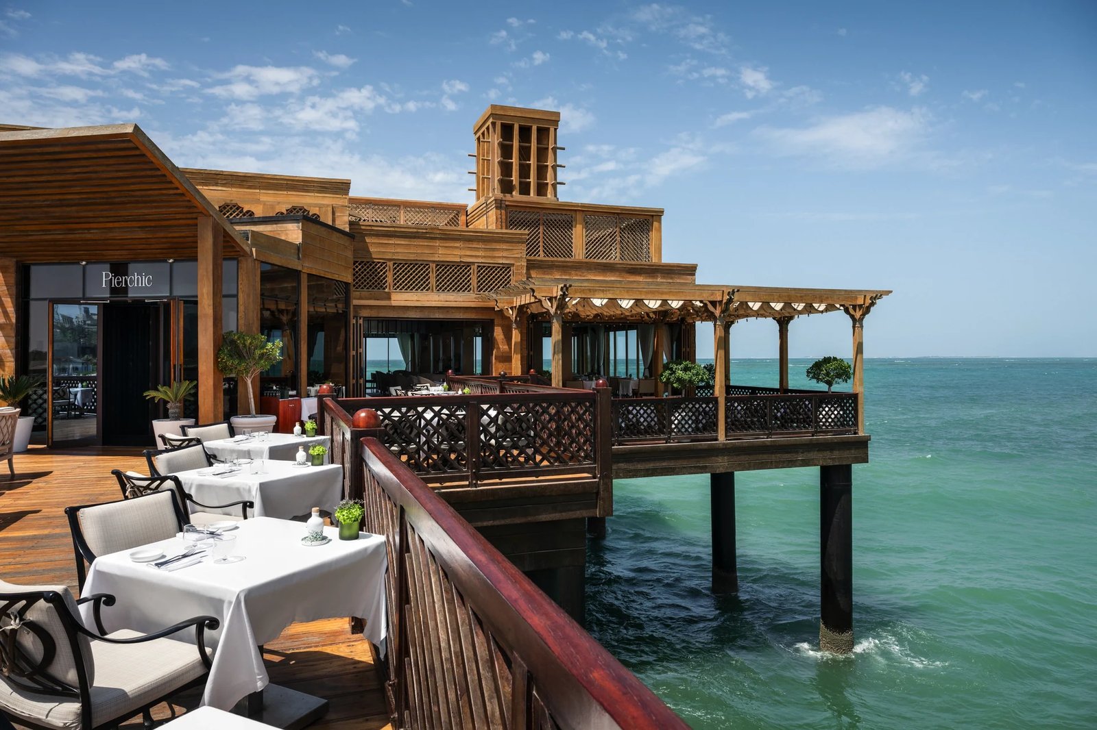 Madinat Jumeirah Hotel — eat & drink