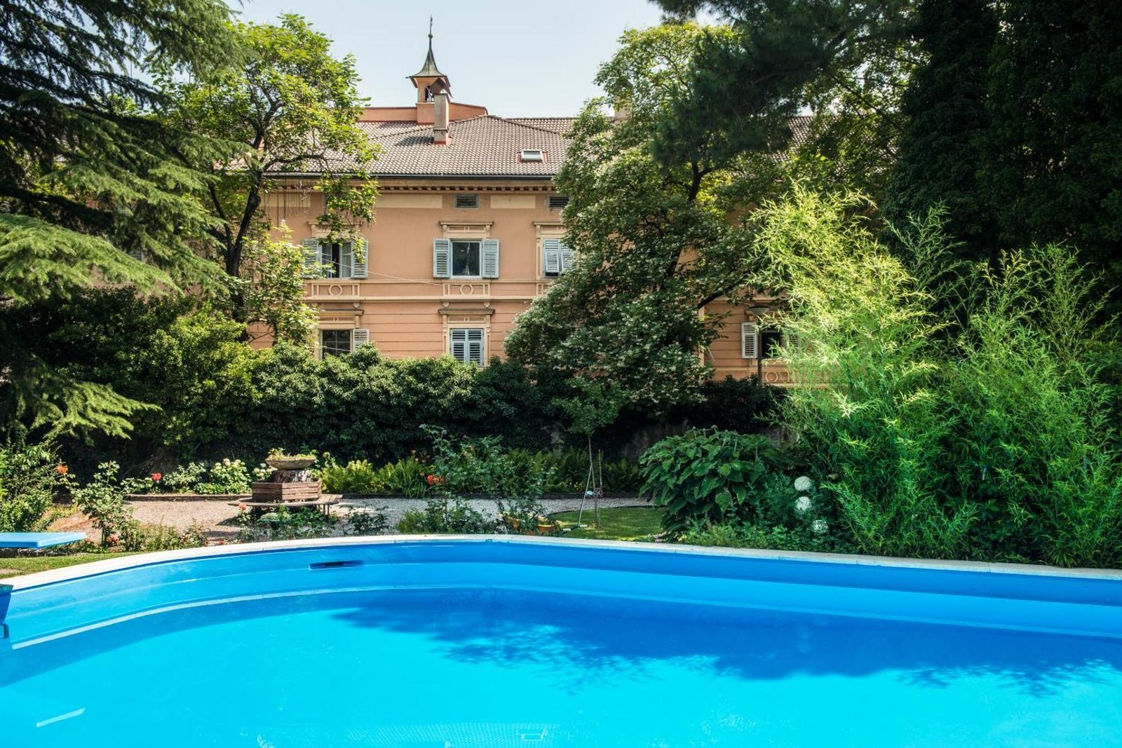 Hotel & Restaurant Elephant, the pool