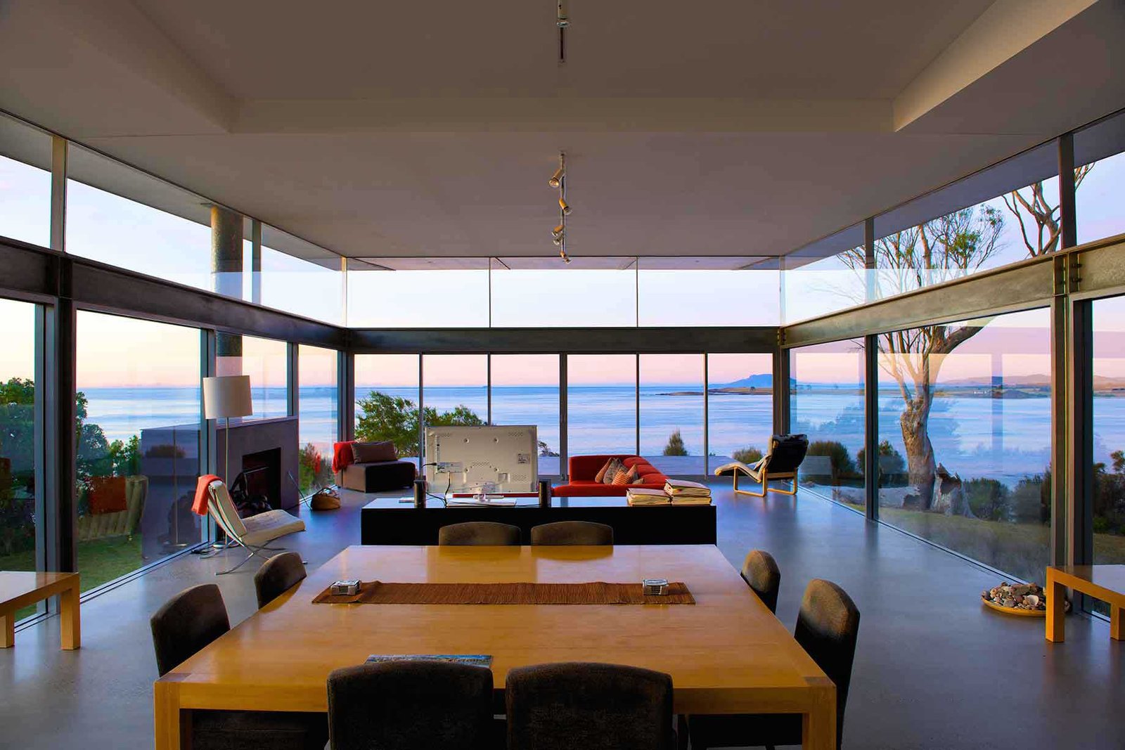 Avalon Coastal Retreat