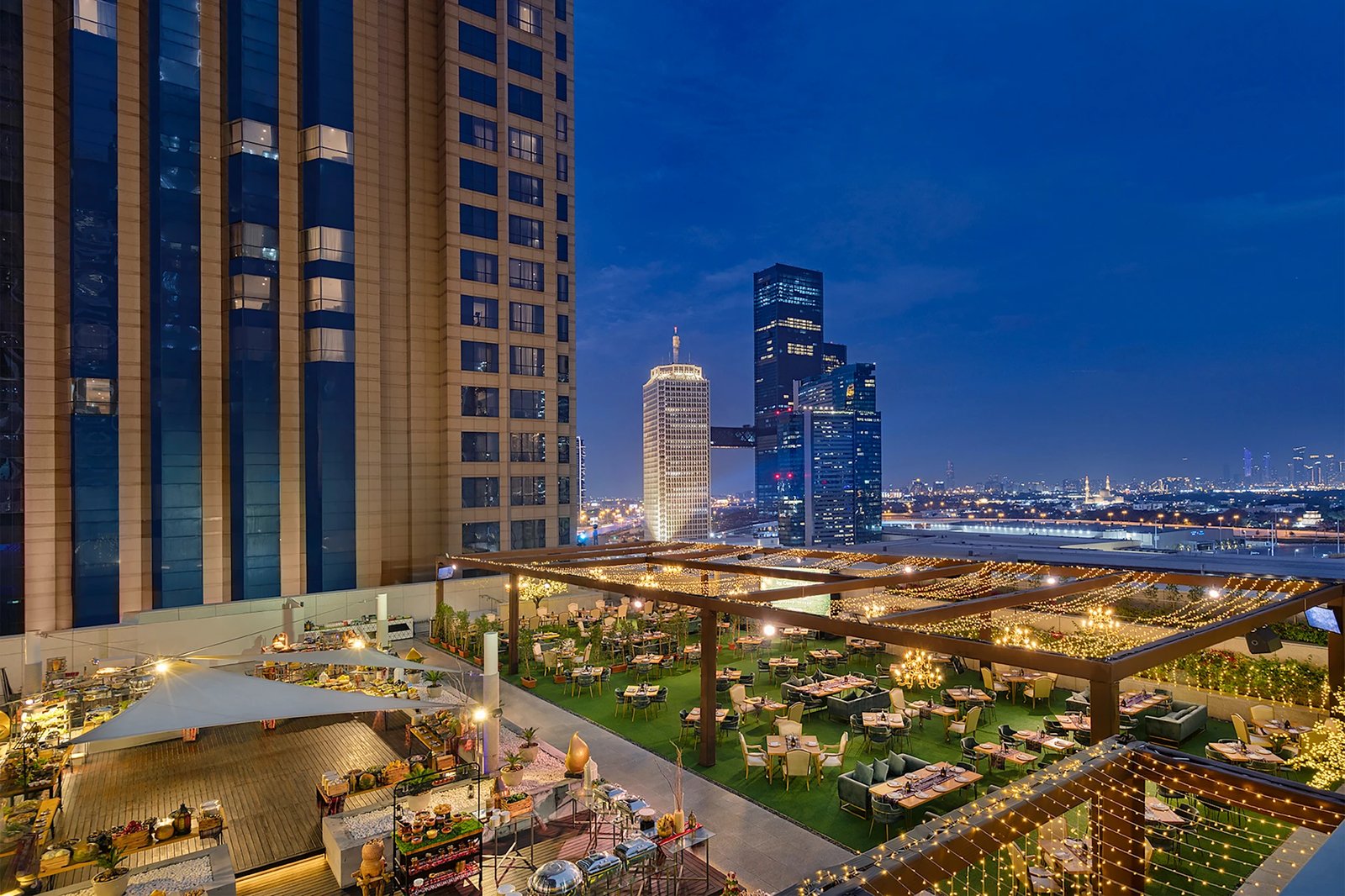 Conrad Dubai — vibe