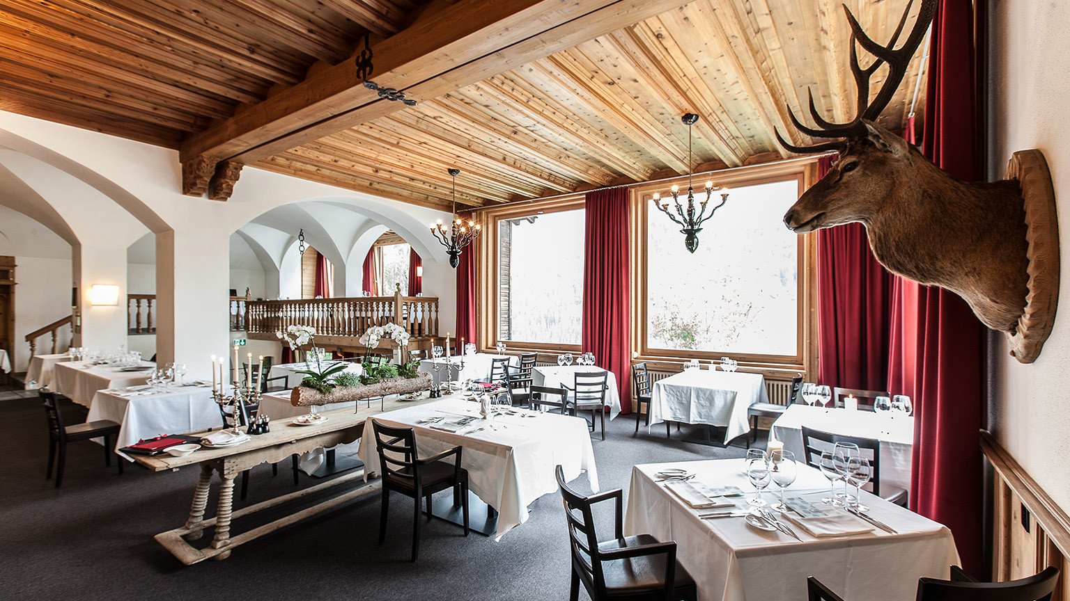 Engadiner Boutique-Hotel GuardaVal, at the table