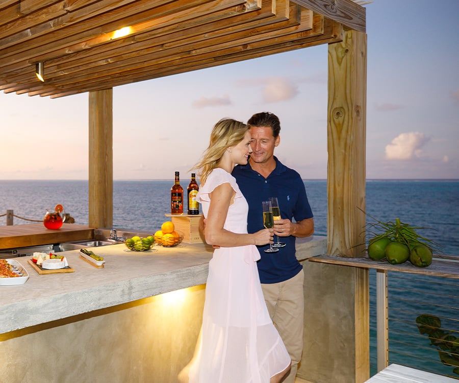 Beach Enclave Grace Bay, at the table