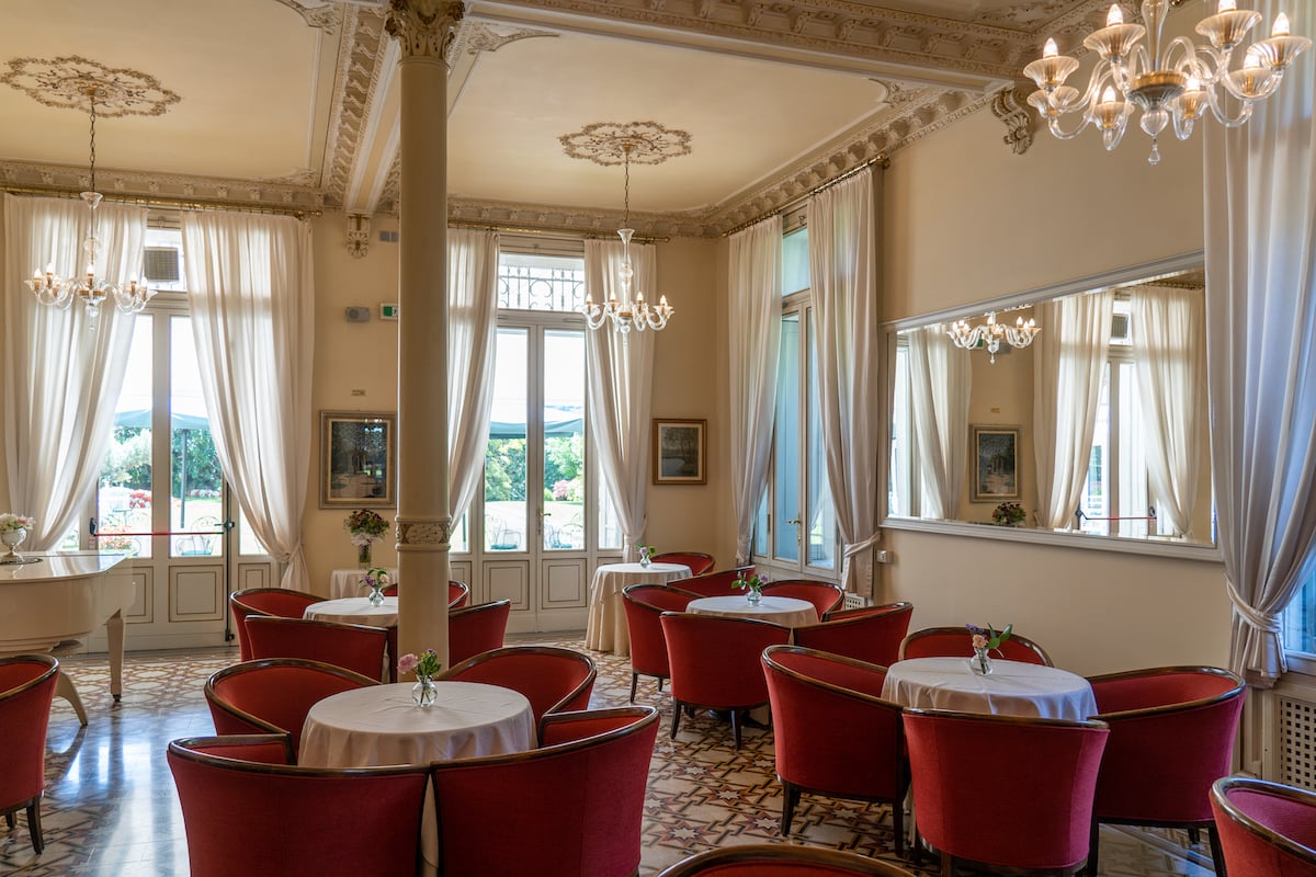 Grand Hotel Imperiale Resort & Spa, at the table