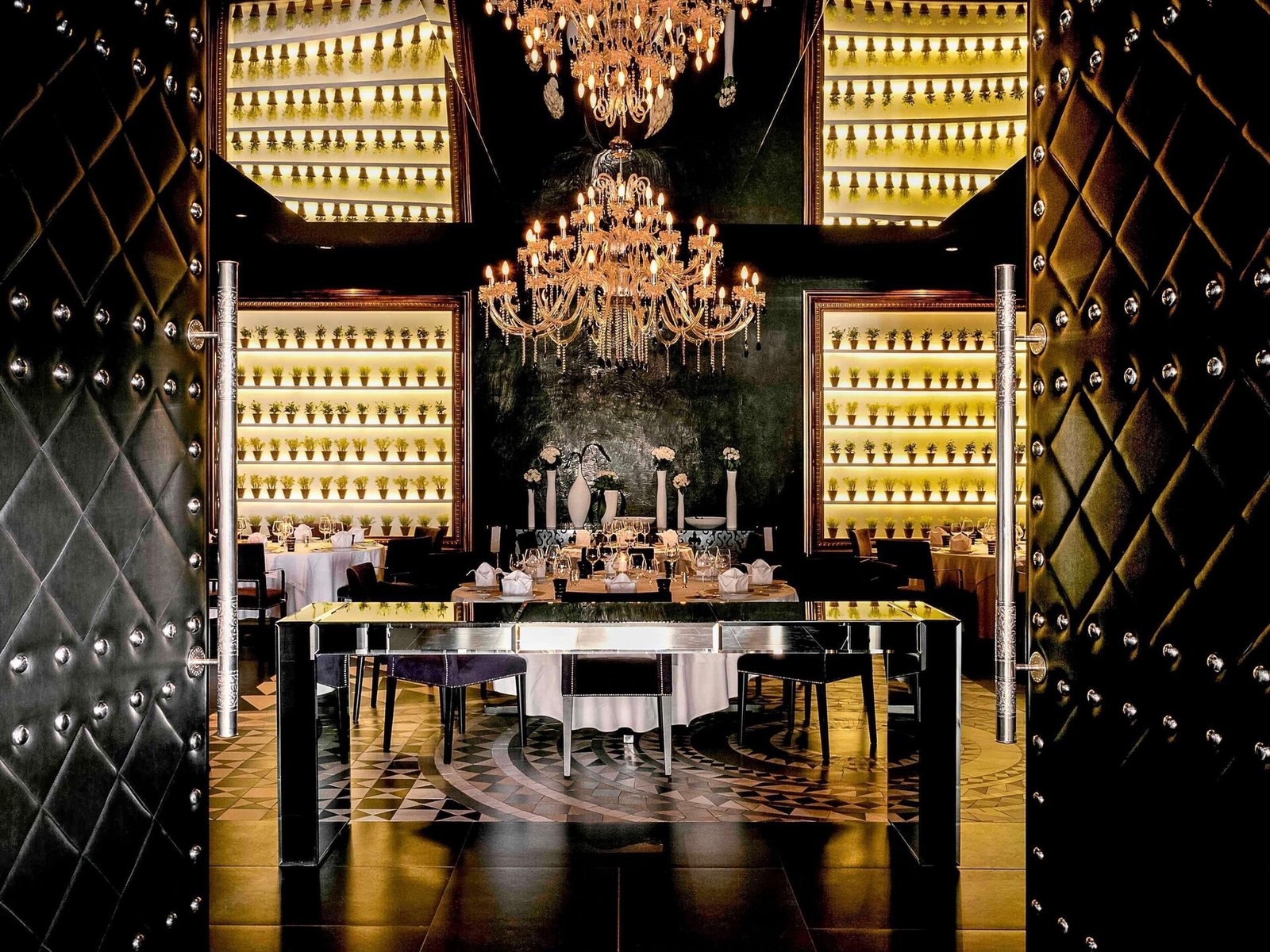 Sofitel Agadir Thalassa Sea & Spa, at the table