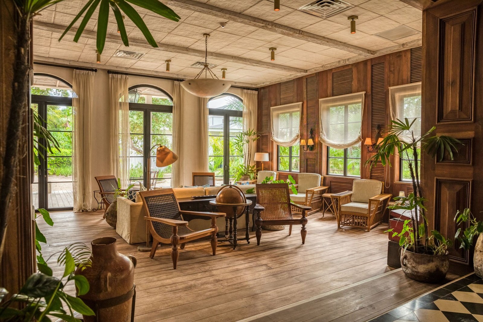 Itz'ana Belize Resort & Residences