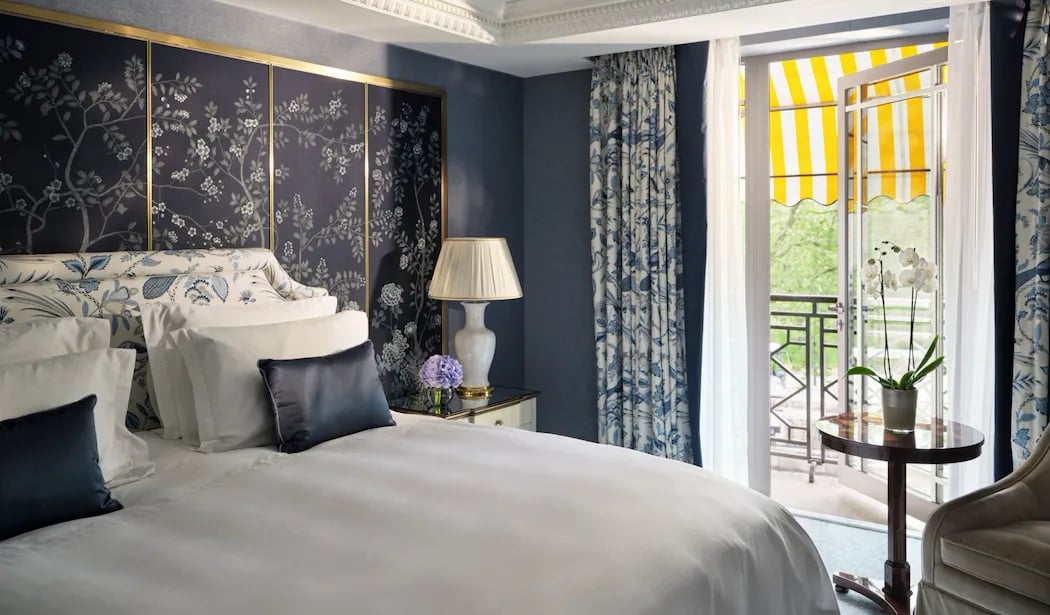 The Dorchester — rooms