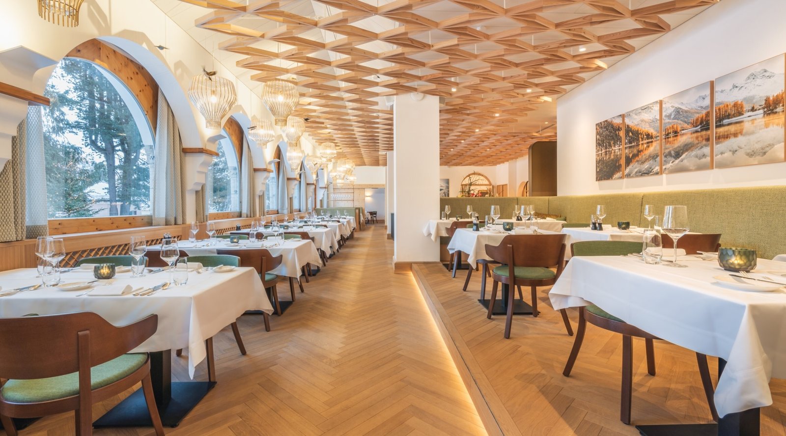 Parkhotel Margna, at the table