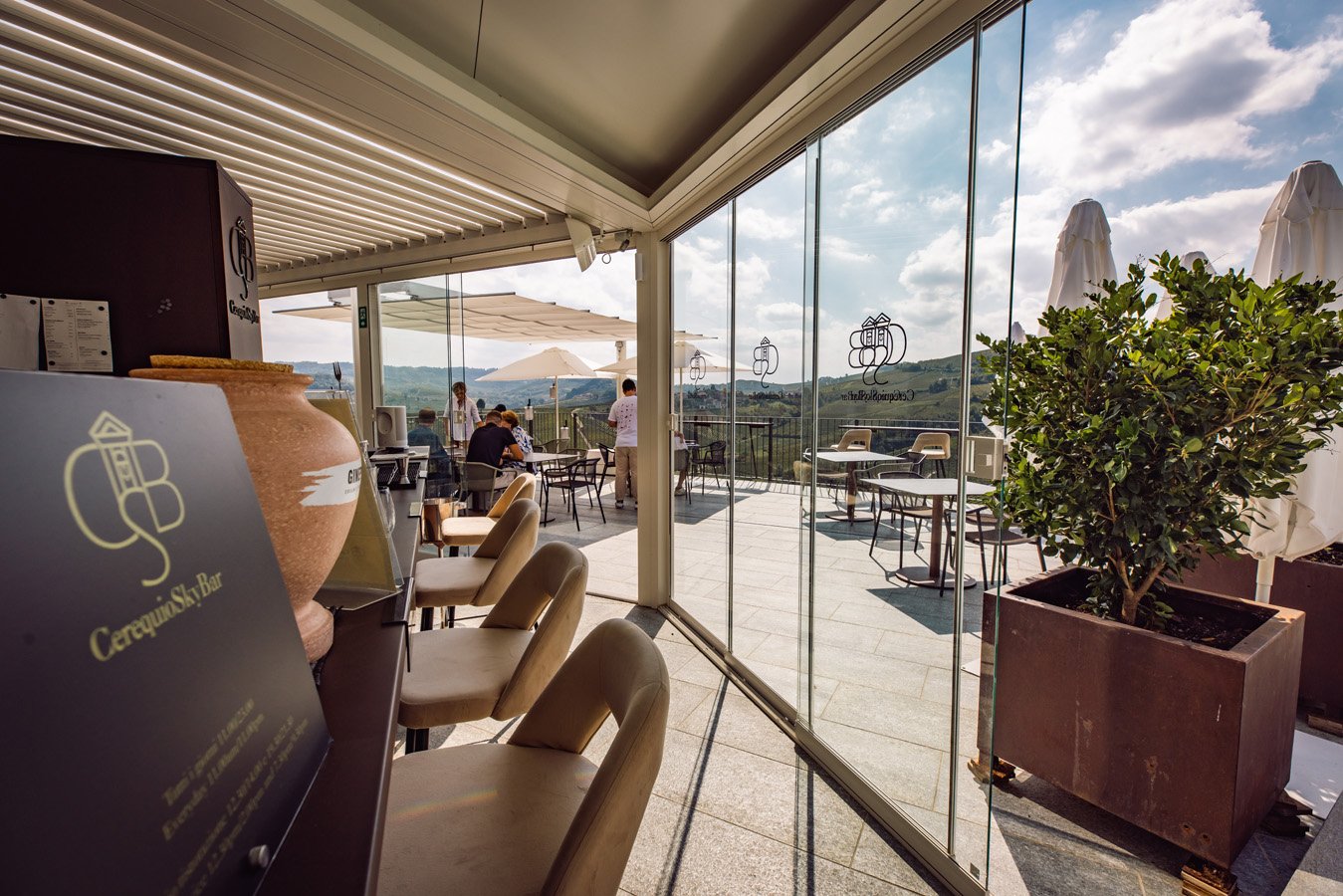 Palas Cerequio Barolo Cru Resort, sky bar & terrace