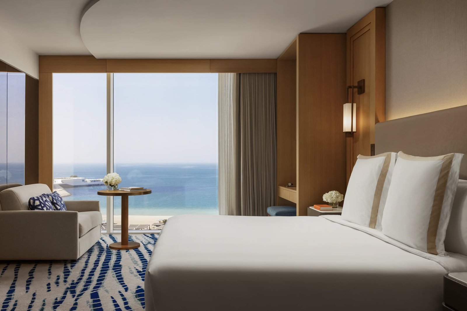 Jumeirah Beach Hotel — rooms