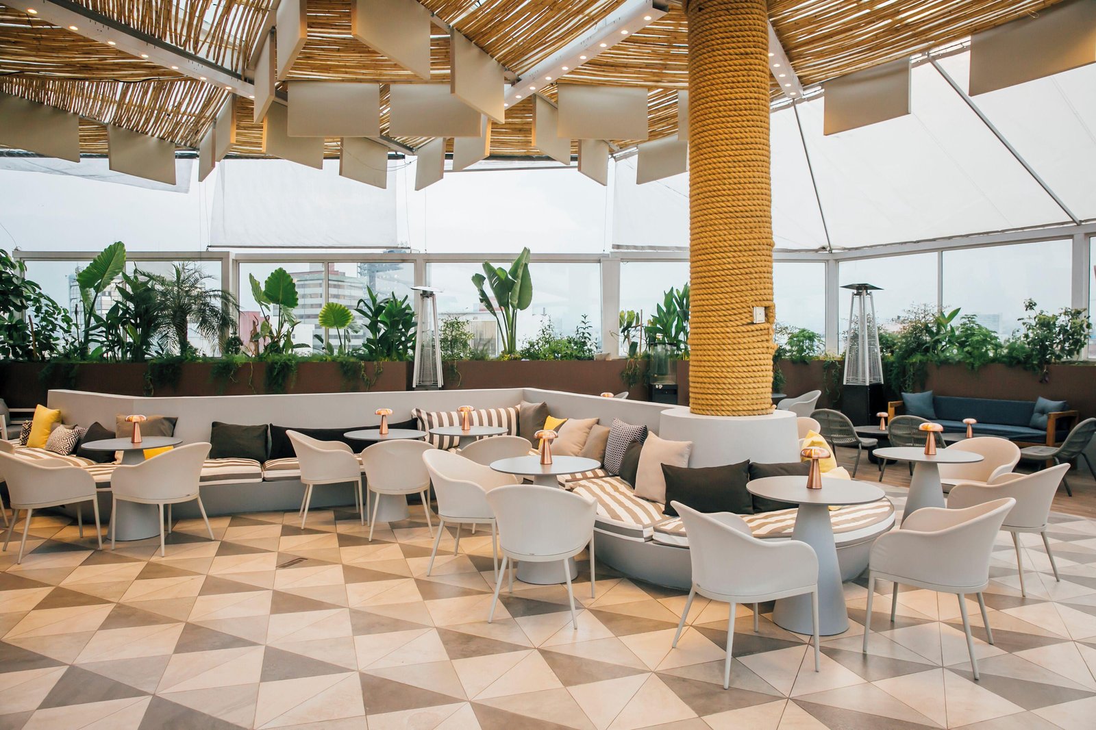 Mondrian Condesa, skybar condesa