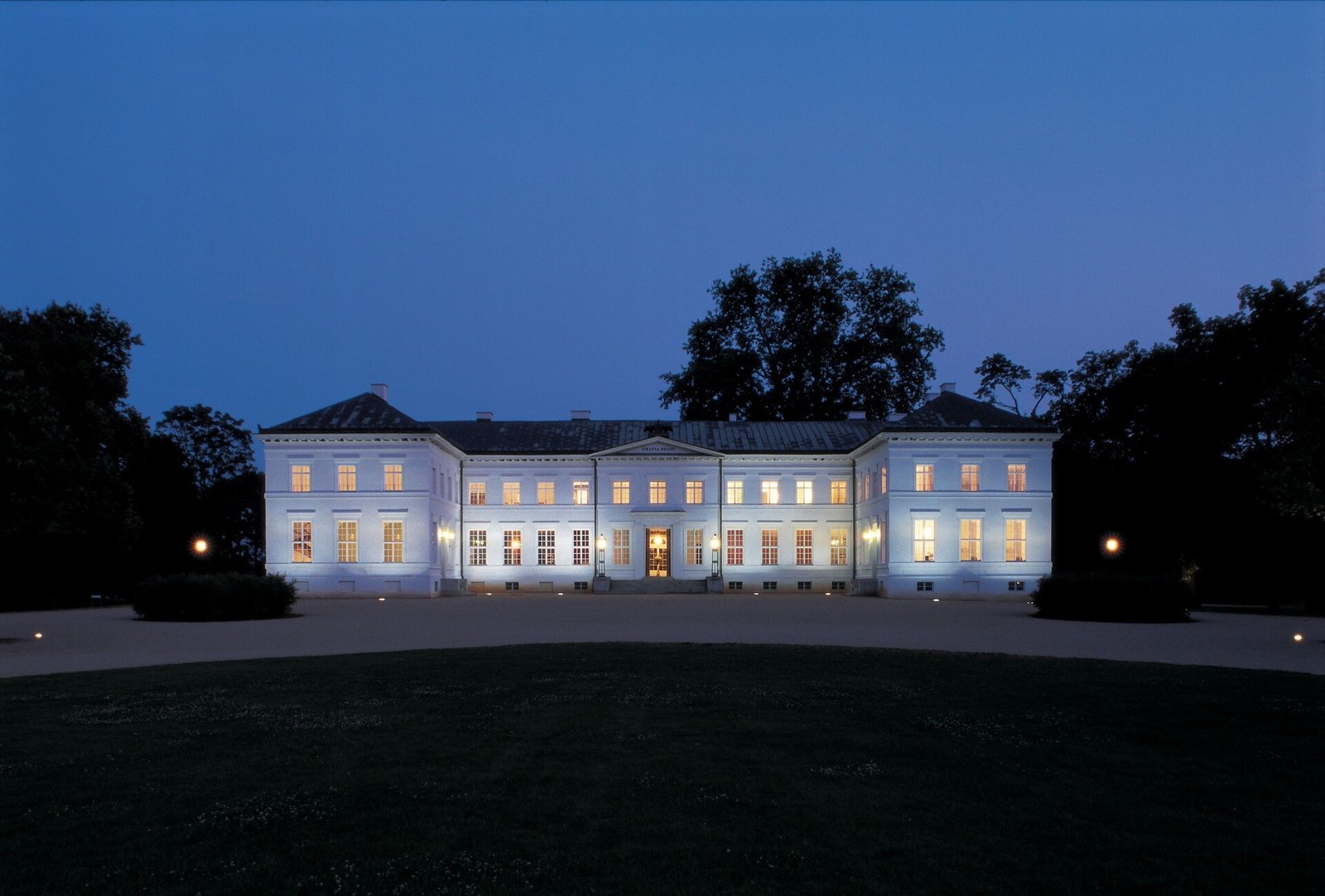 Schloss Neuhardenberg, how it began