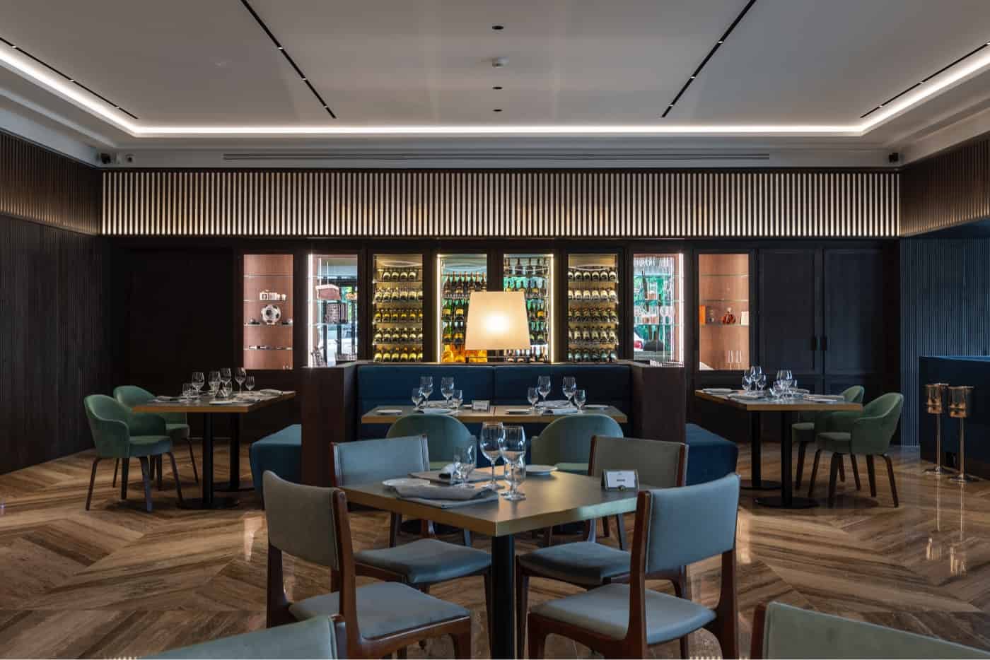 Hotel la Palma, at the table