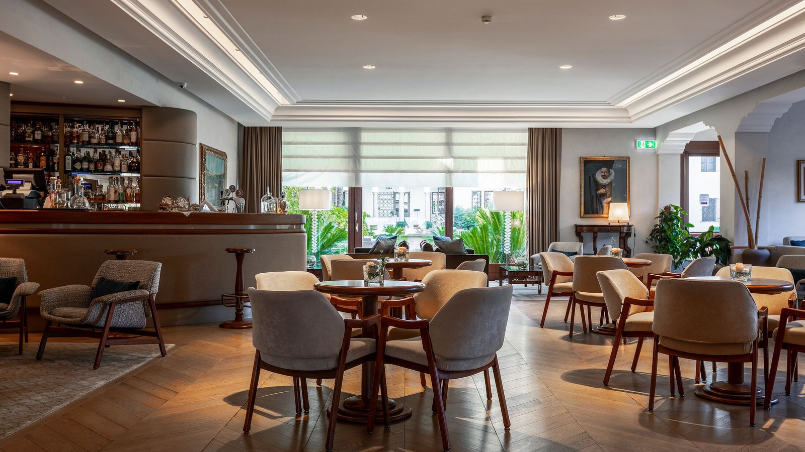 Hotel la Palma, at the table