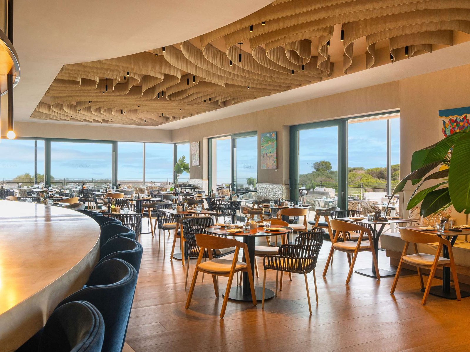 SO/ Sotogrande Spa and Golf Resort Hotel Costa del Sol, society clubhouse