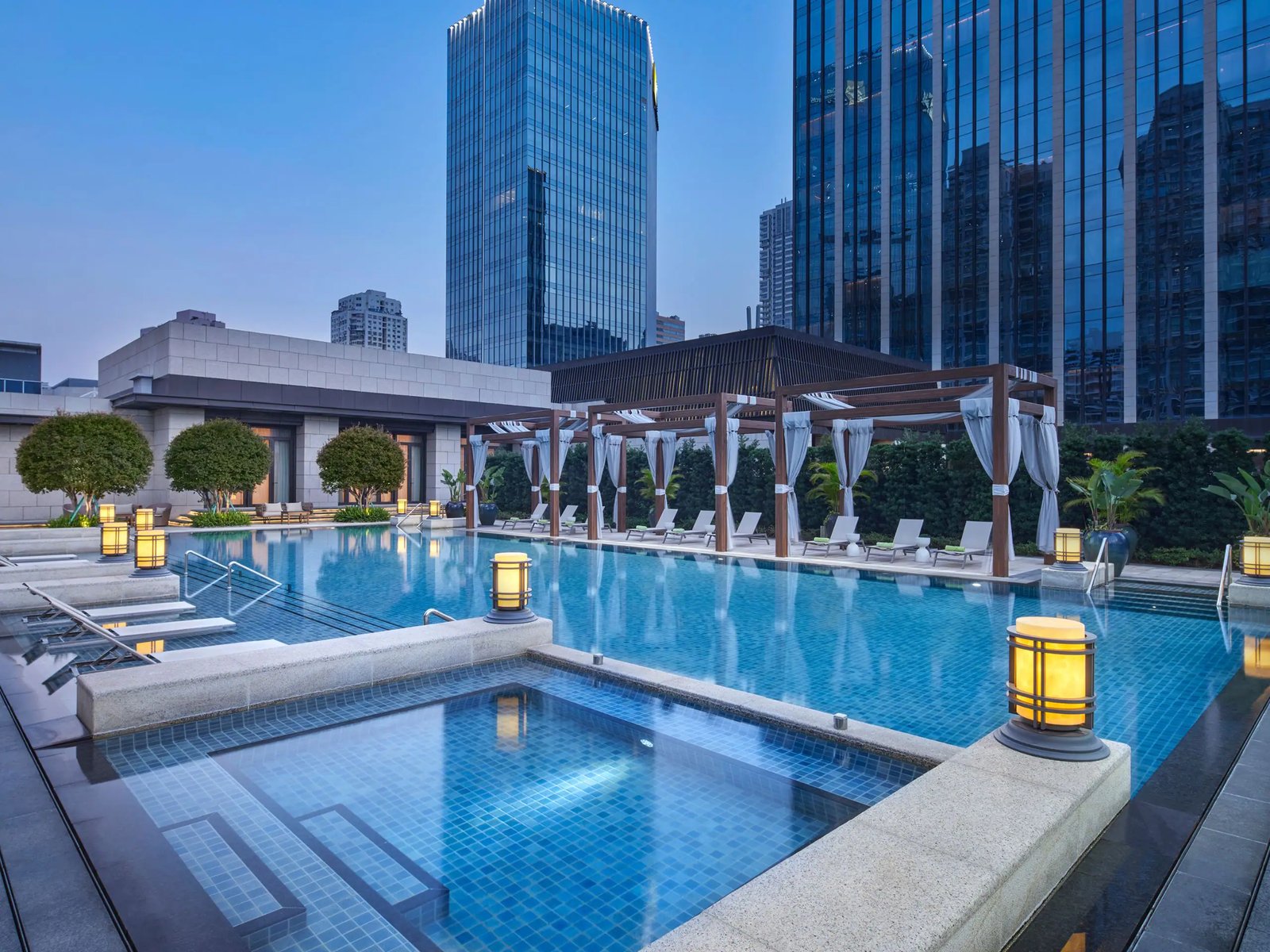 Andaz Xiamen, the pool