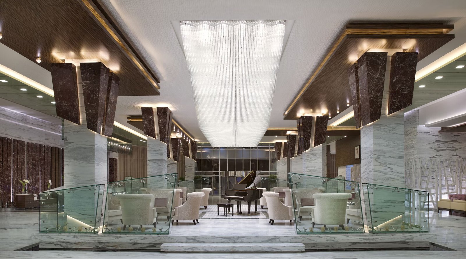 Atana Hotel — vibe