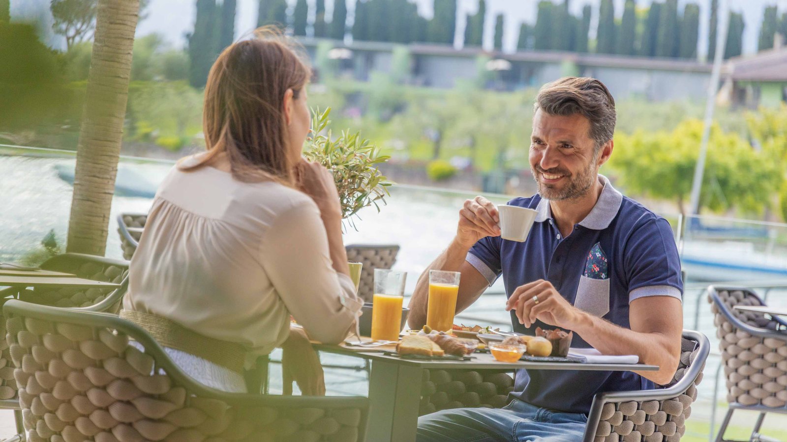Hotel Val di Sogno, at the table