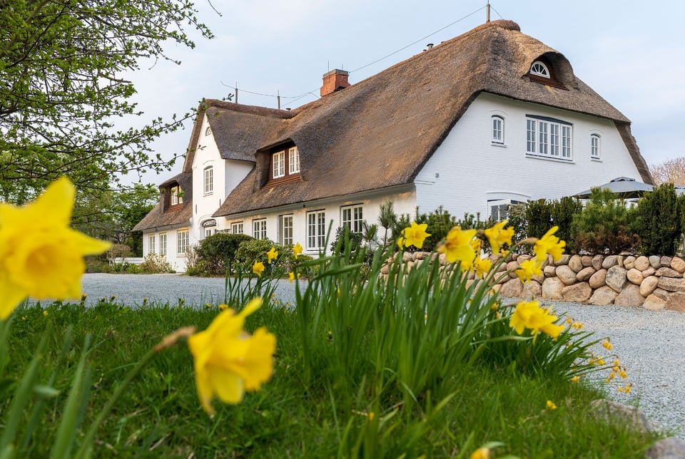 BENEN-DIKEN-HOF . HOTEL . SYLT, how it began