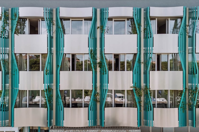 Hotel Savoy, how it began