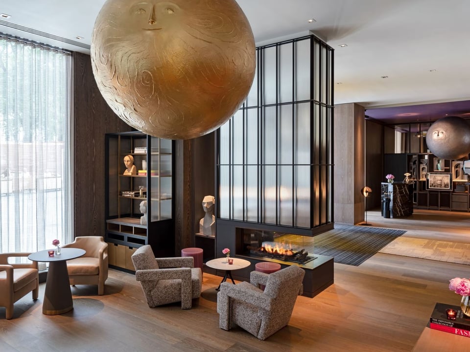 The Londoner Hotel
