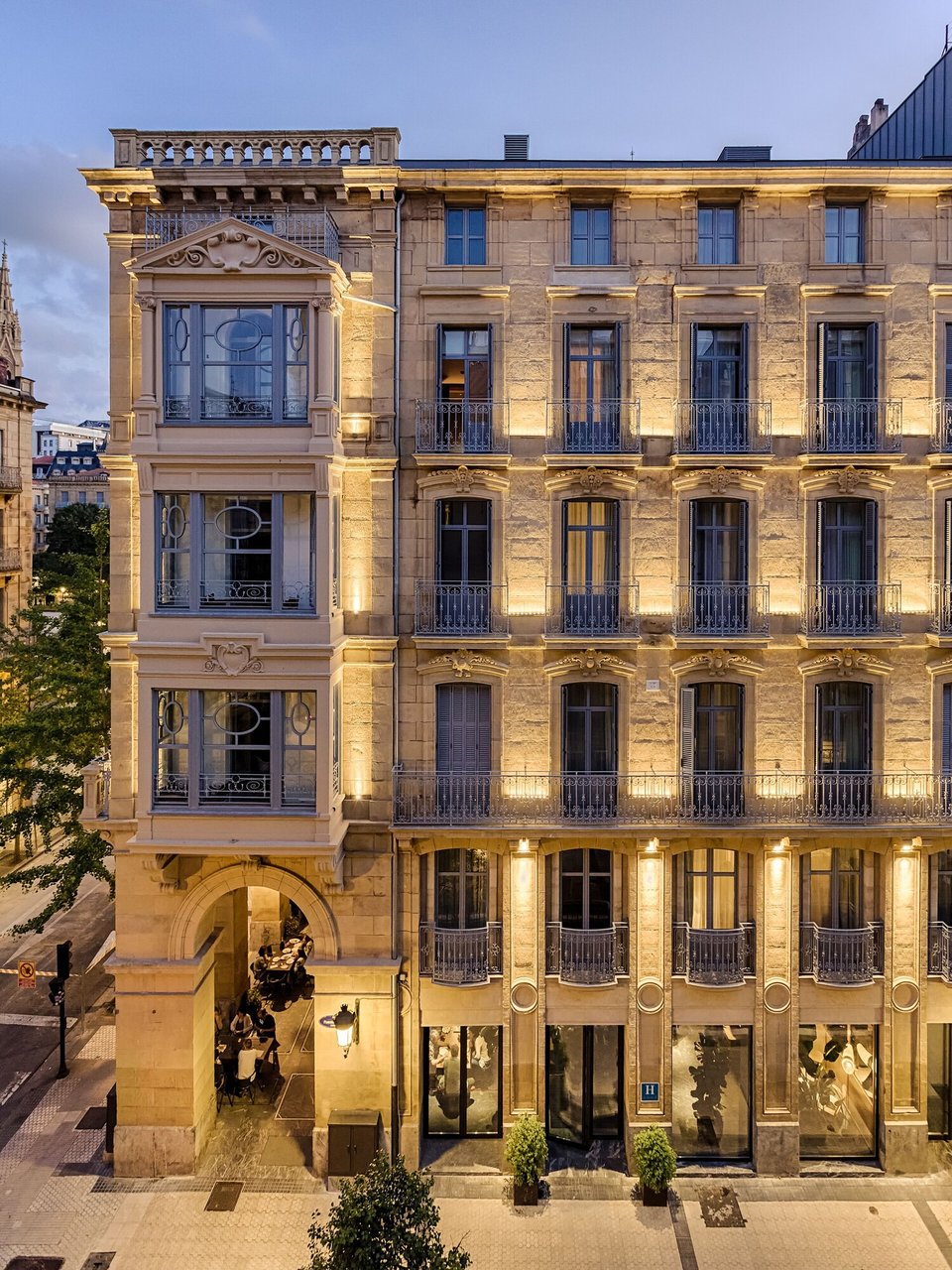Hotel Arbaso, how it began