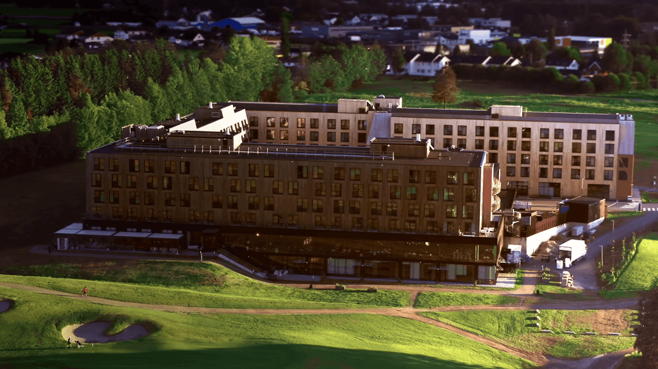 Lily Country Club, how it began