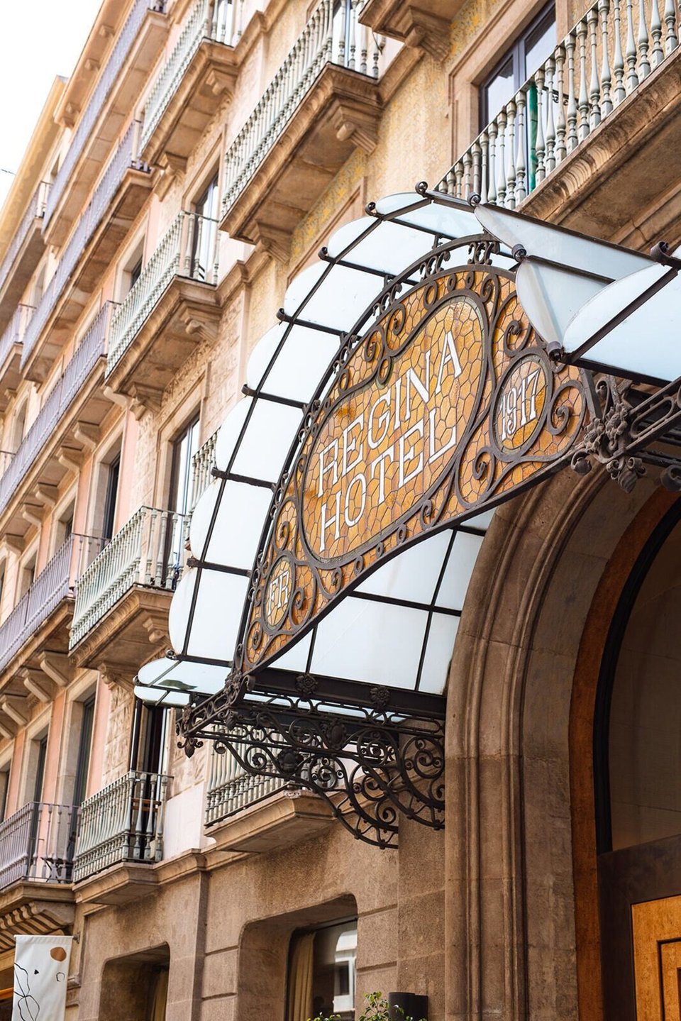 Hotel Regina Barcelona, how it began