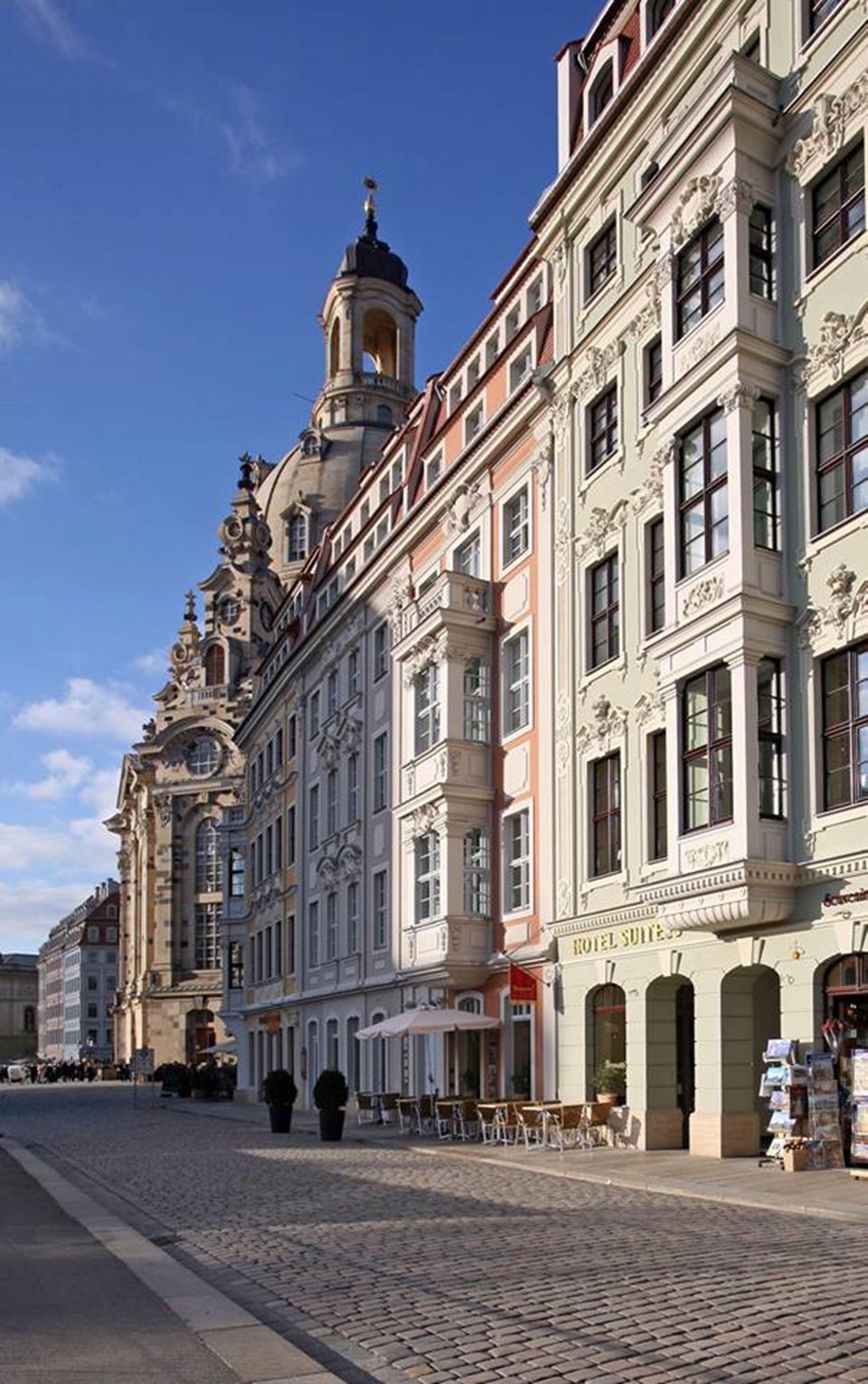 Hotel Suitess, how it began