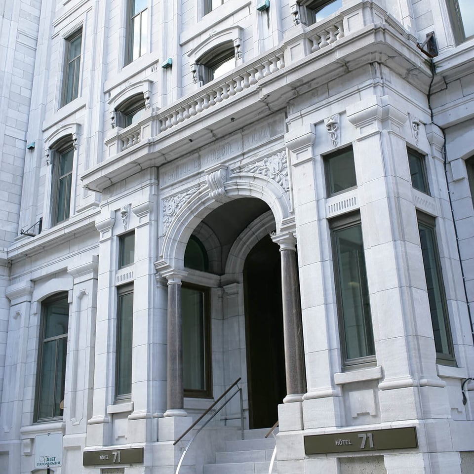 Hôtel 71, how it began