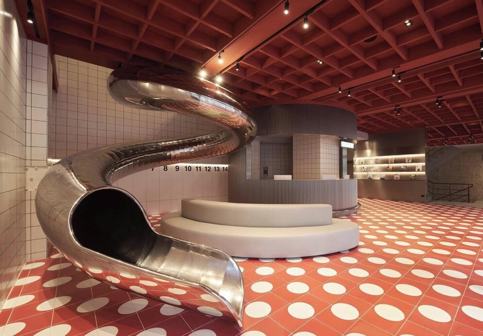 RedDot Hotel & Culture