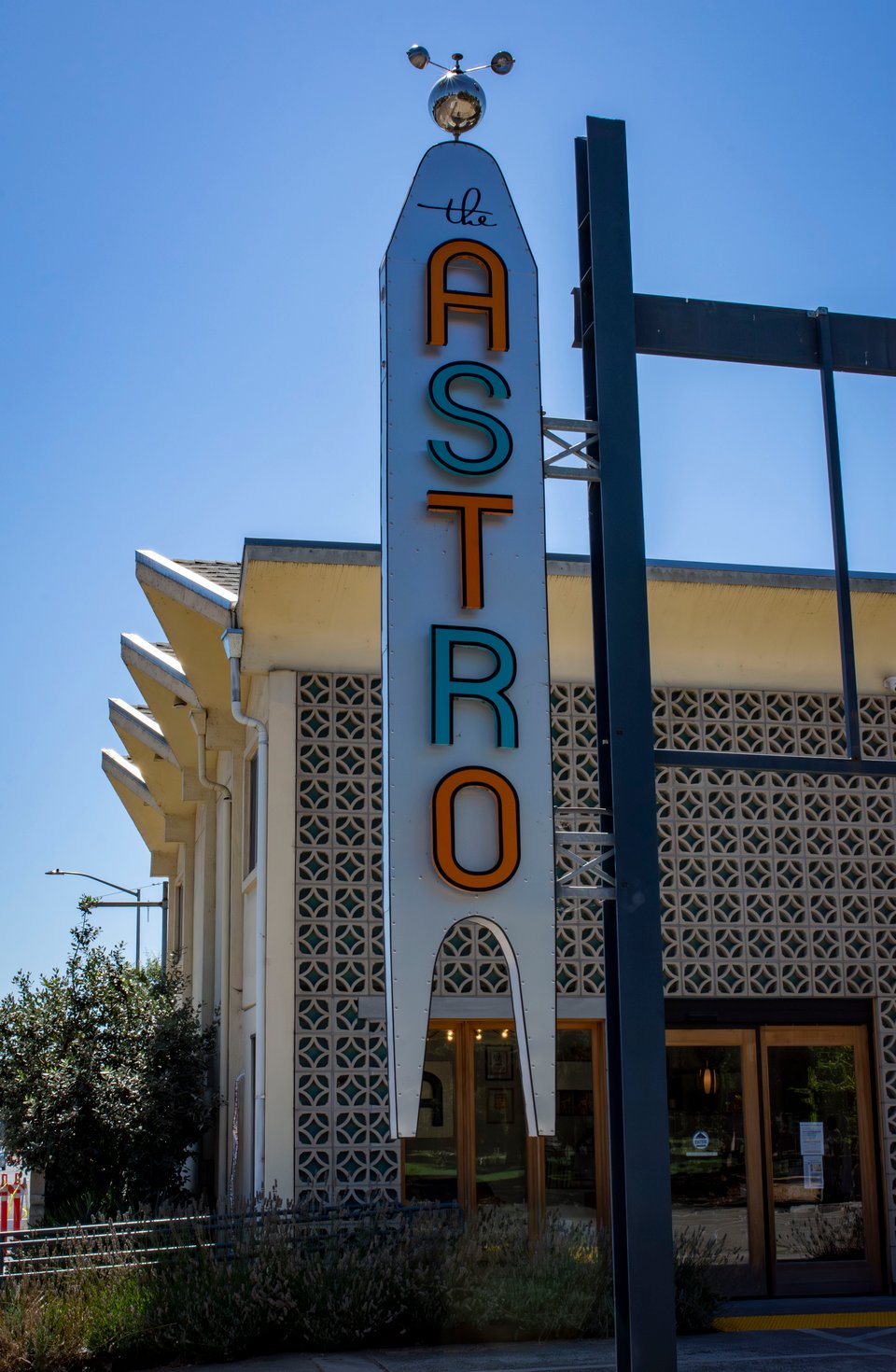 Astro Motel, how it began
