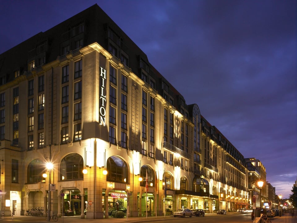 Hilton Berlin, how it began