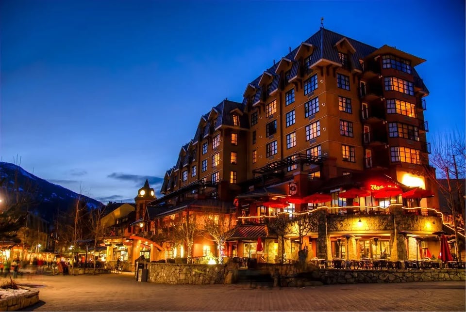 Sundial Hotel, how it began