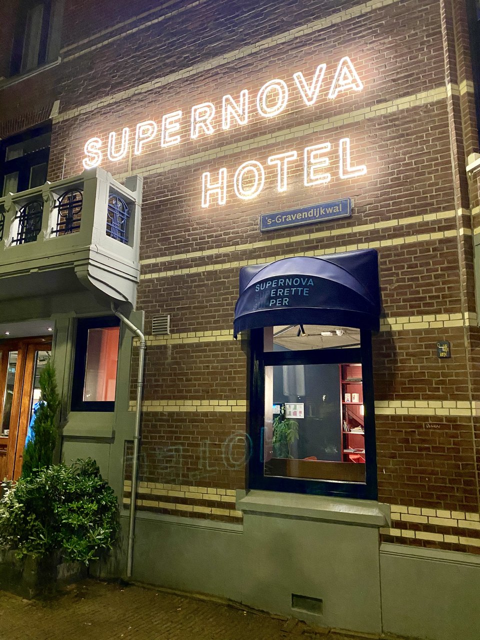 Supernova Hotel, how it began