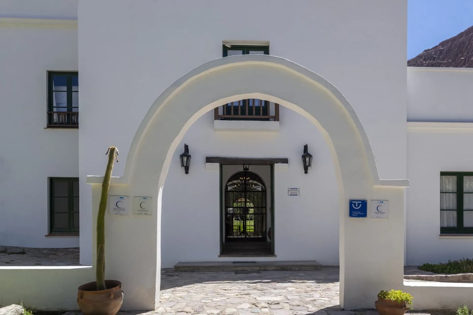 Hotel El Manantial del Silencio, how it began