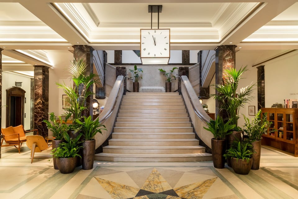 Town Hall Hotel & Apartments