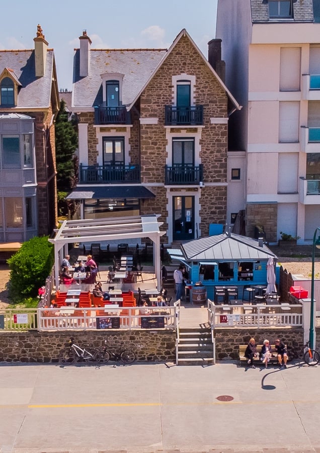 Hôtel Les Charmettes, how it began