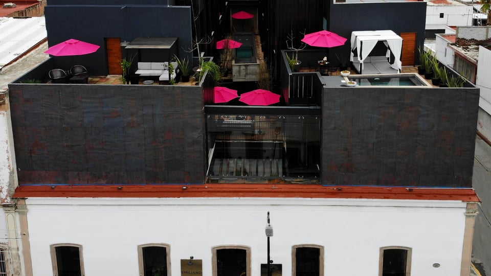 Hotel Elena de Cobre, how it began