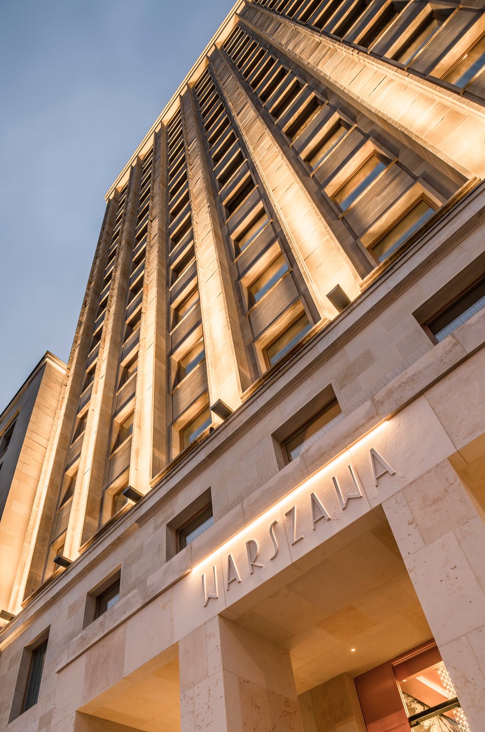 Hotel Warszawa, how it began