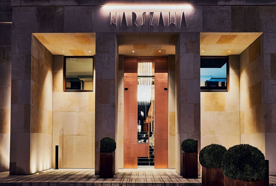 Hotel Warszawa, how it began