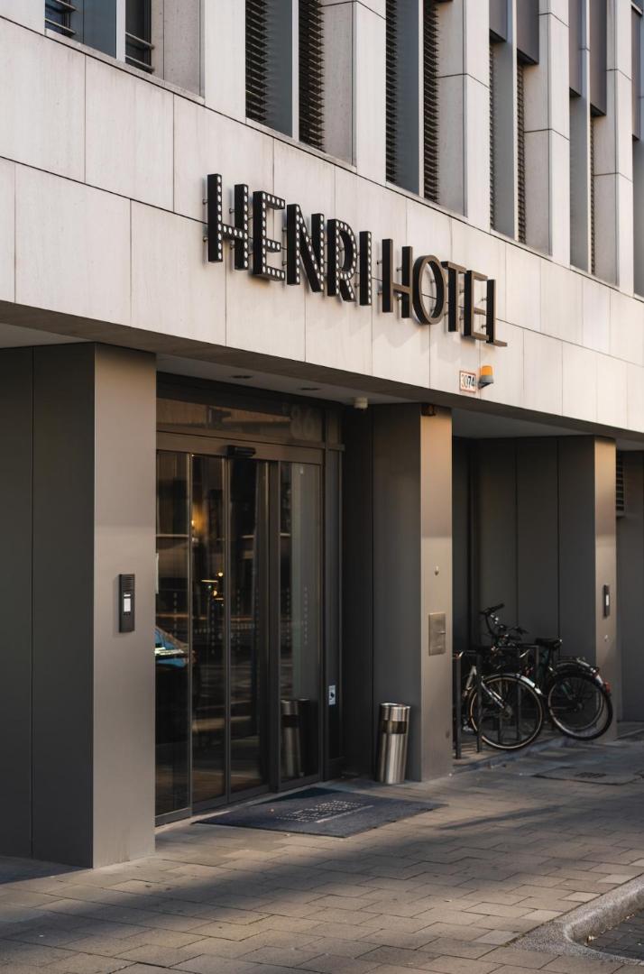 Henri Hotel Düsseldorf, how it began