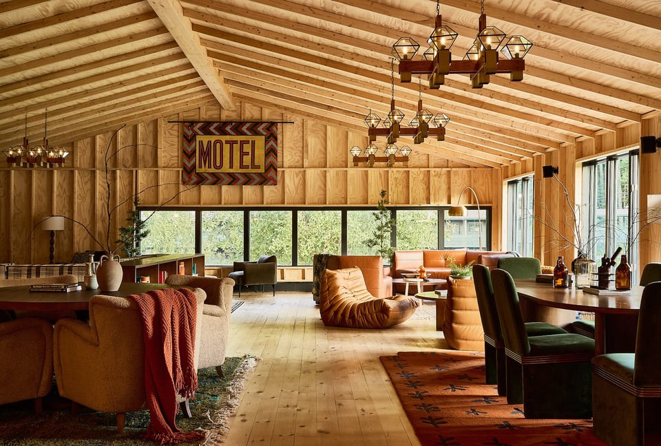 Bluebird Cady Hill Lodge