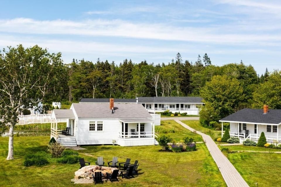 Bluebird Ocean Point Inn, how it began