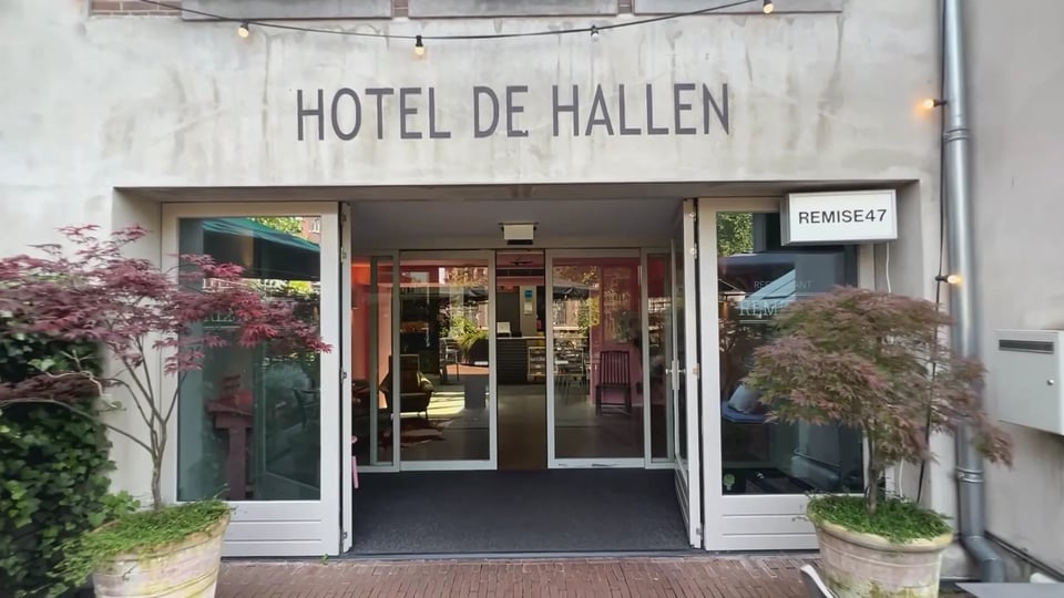 Hotel De Hallen
