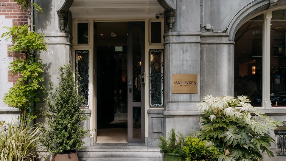 Hotel Jan Luyken, how it began